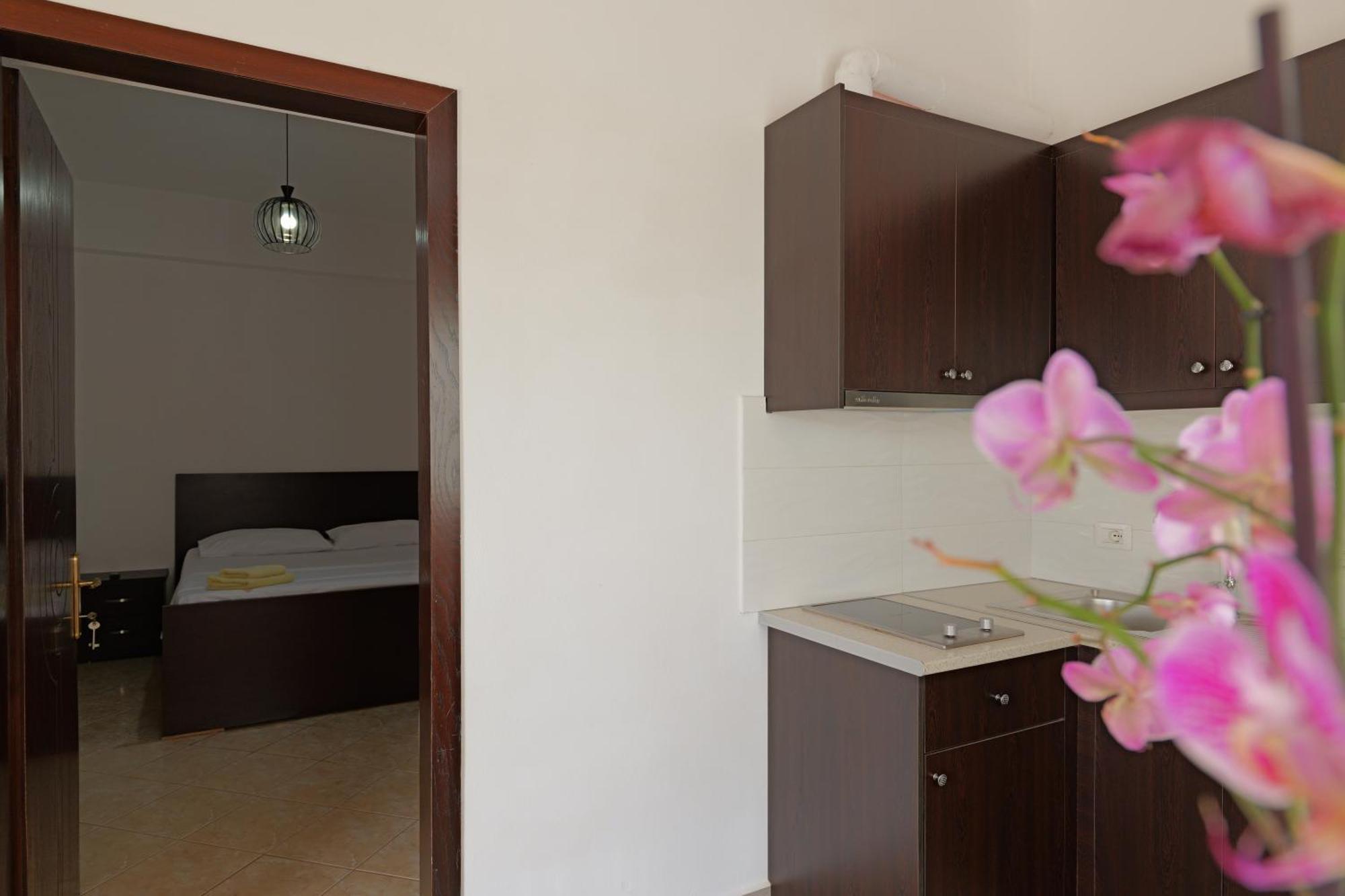 Brahimi Guest House คซามิล ภายนอก รูปภาพ