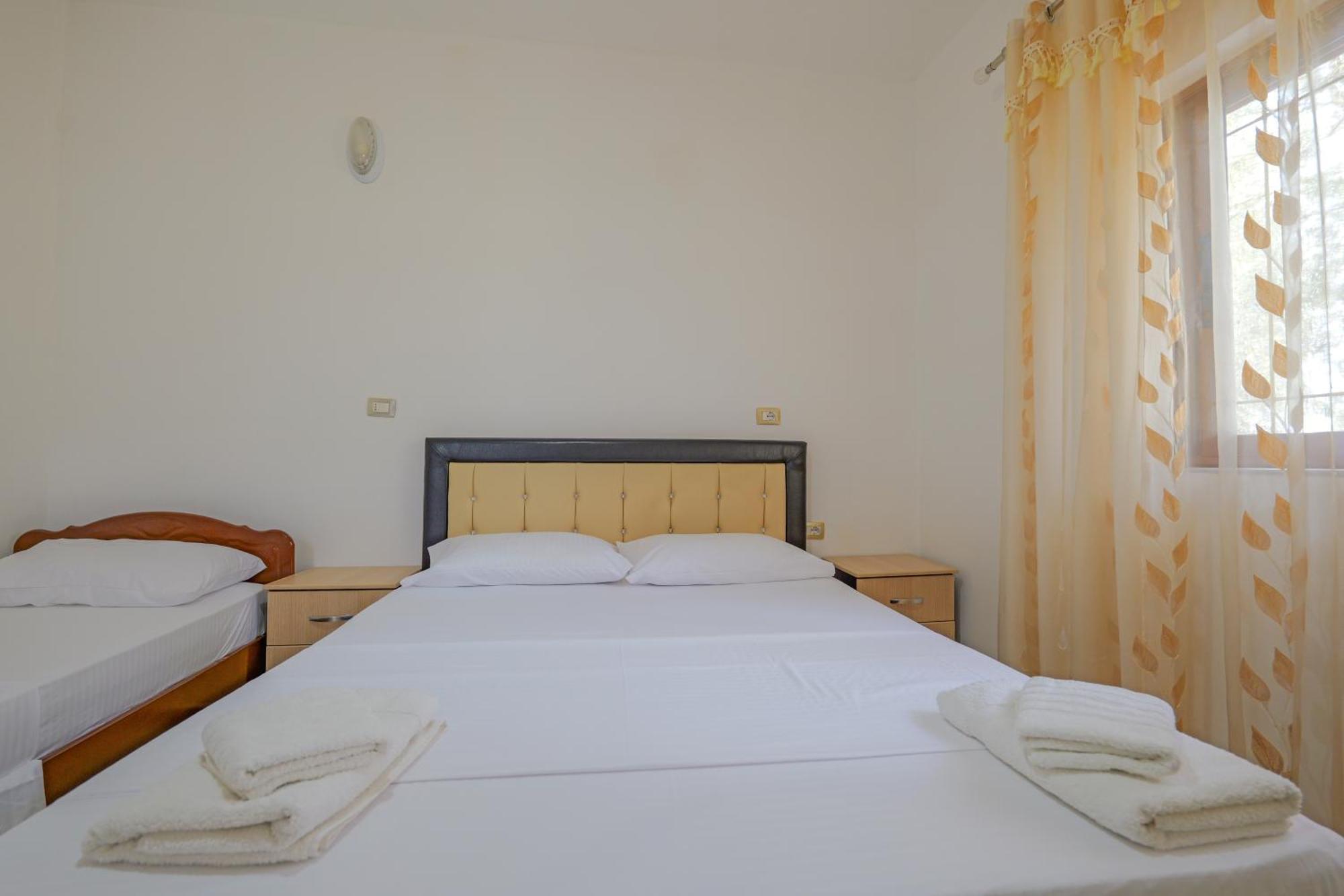 Brahimi Guest House คซามิล ภายนอก รูปภาพ