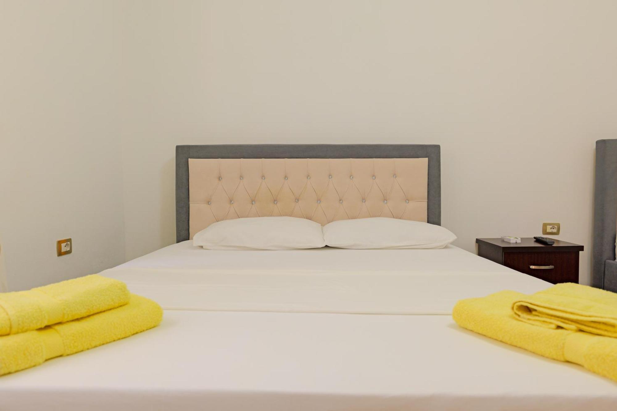 Brahimi Guest House คซามิล ภายนอก รูปภาพ