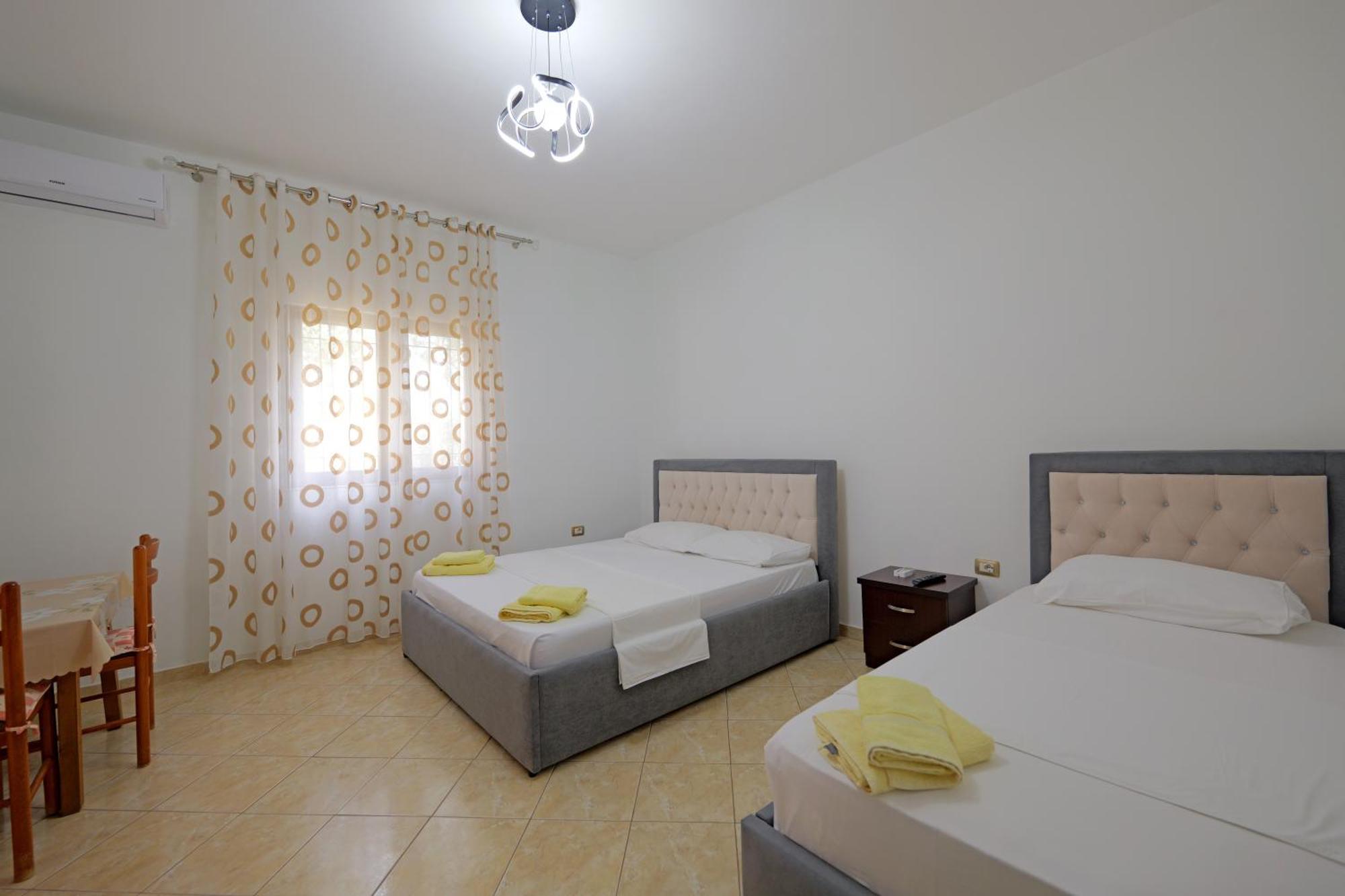 Brahimi Guest House คซามิล ภายนอก รูปภาพ